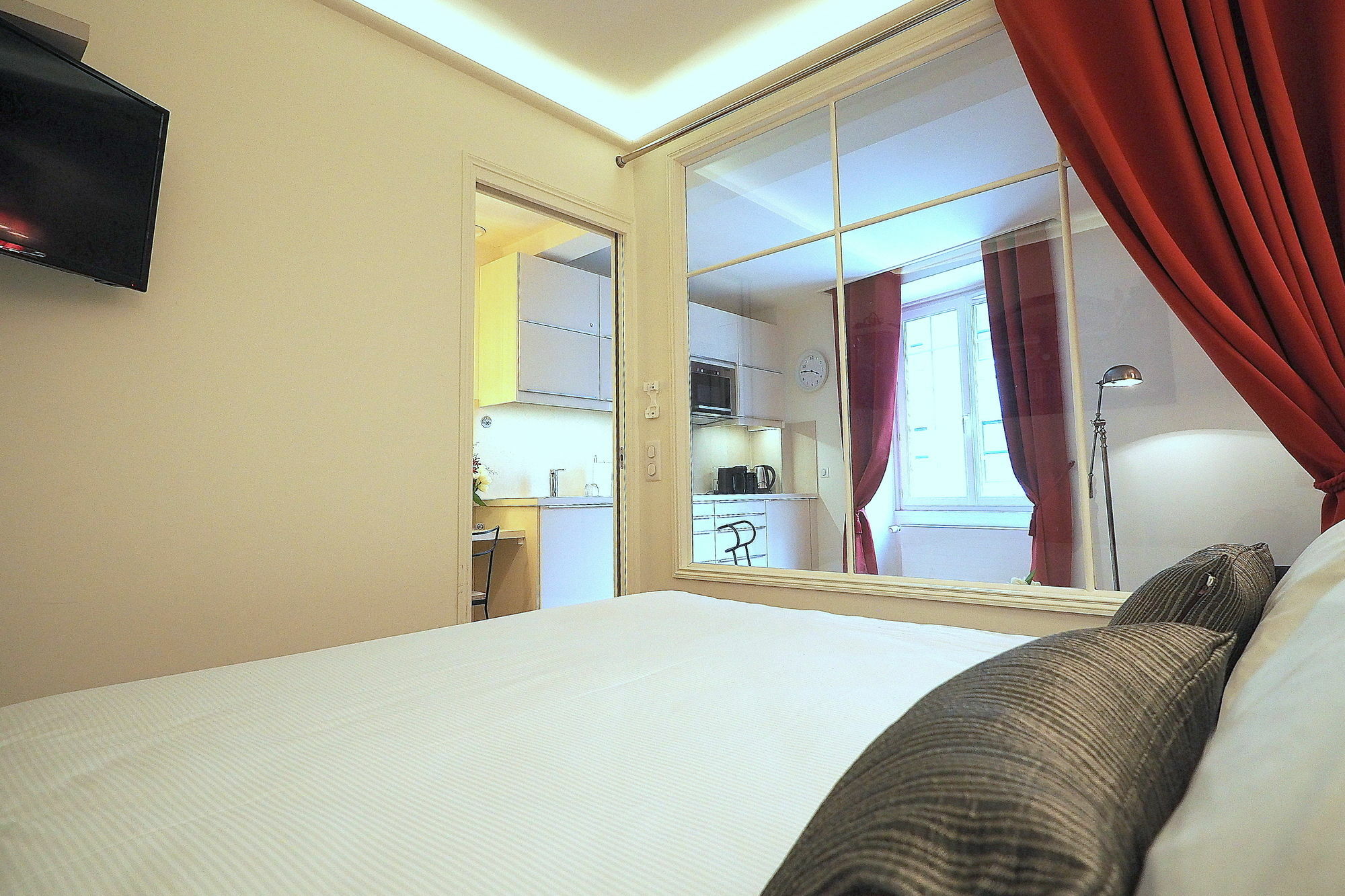 Louvre Opera Design Chicsuites Париж Екстер'єр фото